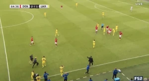 კრისტიან ერიქსენმა მოედანზე ისევ გონება დაკარგა