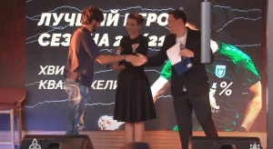 ხმების 89%-ით - კვარაცხელია რუბინის სეზონის საუკეთესო ფეხბურთელია