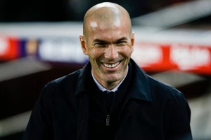 L'Equipe | ზიდანი საფრანგეთის ნაკრების მწვრთნელობისთვის ემზადება