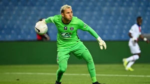 მომავალ სეზონში პარი სენ ჟერმენის ძირითადი მეკარე კვლავ ნავასი იქნება და არა - დონარუმა