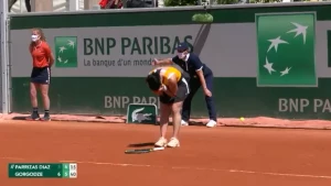 მე-3 გამარჯვება - ეკო გორგოძე როლან გაროსზე ითამაშებს!