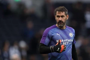 ბოლო თამაშიდან 10 წელში - სიტის კარს ნიუკასლთან 35 წლის მეკარე დაიცავს