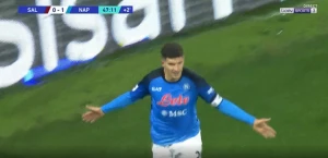 ნაპოლი სალერნიტანასთან დი ლორენცოს გოლით დაწინაურდა