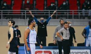 დიქსონის დებიუტი სუპერლიგაში თსუ-სთან შედგა