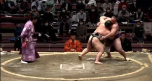 ტოჩინოშინი ტოკუშორიუსთან დამარცხდა (ვიდეო)