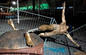 შვედეთში იბრაჰიმოვიჩის ძეგლი დაამტვრიეს