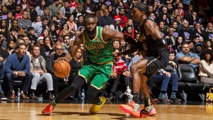 ტორონტო 102:118 ბოსტონი (მიმოხილვა)