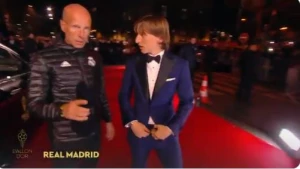 2018 წლის ოქროს ბურთის მფლობელიც გამოჩნდა ცერემონიაზე (ვიდეო)