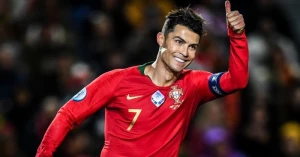 სადილი რონალდუსთან - პორტუგალიელმა თანაგუნდელები შემოირიგა