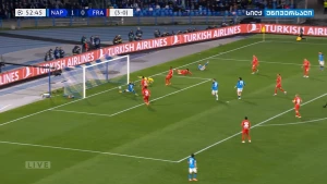 ოსიმენის მეორე გოლი აინტრახტის კარში