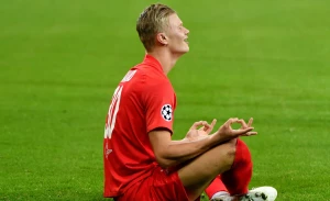 ზალცბურგი 2:3 ნაპოლი (მიმოხილვა)