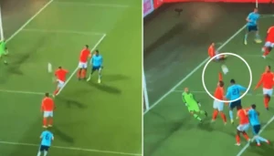 2 შეცდომა 10 წამში - დე ლიხტის სეზონის ცუდი დასაწყისი 