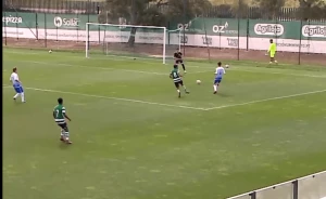 სპორტინგის 17 წლამდე გუნდმა გოლი 30 წამში ისე გაიტანა, რომ ბურთს არცერთი სპორტინგის ფეხბურთელი არ შეხებია (ვიდეო)