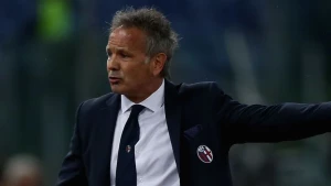 ბოლონიას მწვრთნელს და საჯარიმო დარტყმების შესრულების დიდოსტატს კიბო დაუდგინდა