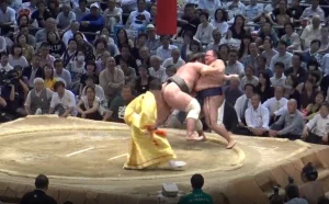 ტოჩინოშინის ორივე გამარჯვება ჰოკუტოფუჯისთან (ვიდეო)