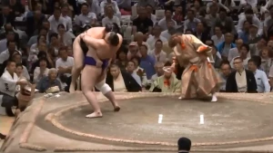 ტოჩინოშინის სამივე გამარჯვება იოკოძუნა კაკურიუსთან (ვიდეო)