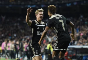 რეალი 1:4 აიაქსი (მიმოხილვა)