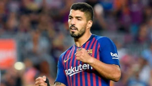 ელ პისტოლერომ 32-ედ გაისროლა (ვიდეო)