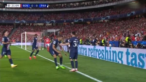 ლიონელ მესის შესანიშნავი გოლი ბენფიკასთან