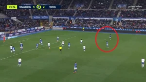 ისმაელ დუკურეს გასროლა ტროასთან მატჩში