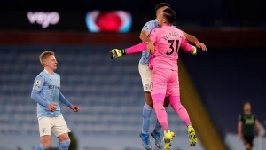 დაუნდობელი სიტის ტრიუმფალური მარში ტიტულისკენ