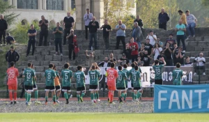 13 წლის მეკარე და 14 თვრამეტწლამდელი ტორპედოში