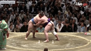 ტოჩინოშინის ძალიან დაძაბული ბრძოლა ყველაზე მძიმეწონიან იჩინოჯოსთან - ექვსიდან ექვსი გამარჯვება (ვიდეო)