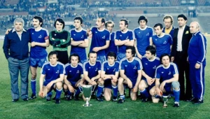 რომელ ადგილს იკავებდა თბილისის დინამო 1982 წელს უეფას რეიტინგში?