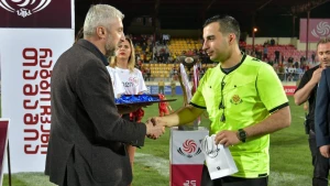 საბა აბულაშვილი 20-წლამდელთა ალაფაზე იმსაჯებს