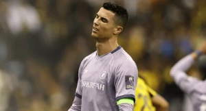 "თქვენ თამაში არ გინდათ" - რონალდუმ მოედანი გაბრაზებულმა დატოვა