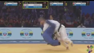 გავიხსენოთ: ვარლამ ლიპარტელიანის მიერ 1 წამით ადრე ბრწყინვალე იპონით დამარცხებული მეტოქე    (ვიდეო)