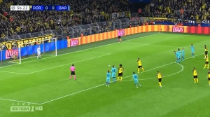 ტერ შტეგენმა მარკო როისს პენალტი აუღო (ვიდეო)