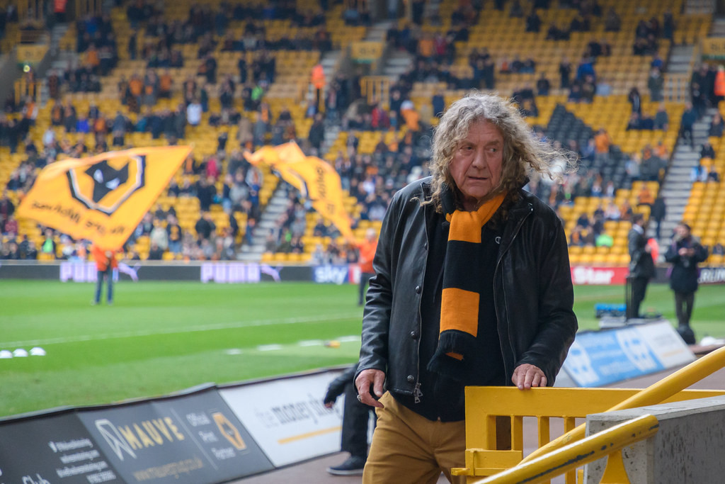 Wolves - Robert Plant-ის სურათის შედეგი"
