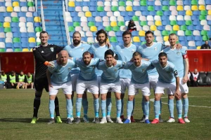 როდის დაბრუნდება ჩიხურა საშინაო კედლებში?