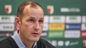 საყიდლებზე წასული აუგსბურგის მწვრთნელი სეზონის განახლებას გამოტოვებს