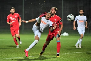 ვიცე-ჩემპიონი ისევ მოუგებელია - ბათუმმა 10-კაციან საბურთალოს ვერ აჯობა 