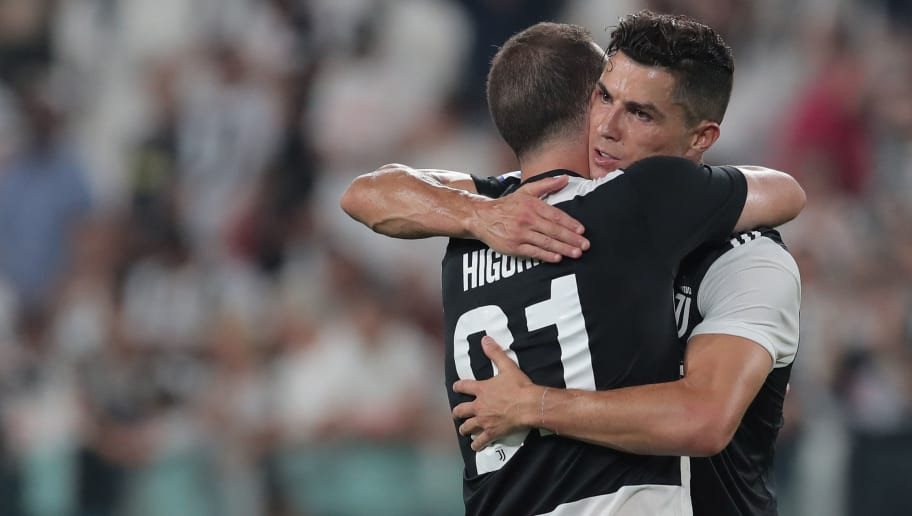 Gonzalo Higuaín Speaks on His Relationship With Cristiano Ronaldo ...