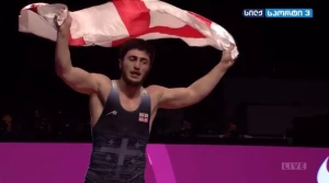 შმაგი ბოლქვაძემ ვარშავაში საქართველოს ჰიმნი ააჟღერა (ვიდეო)