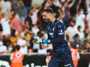 რა შეფასება დაიმსახურა გიორგი მამარდაშვილმა მადრიდის რეალთან მატჩში?