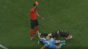 ზრინსკისთან მატჩის 118-ე წუთზე ჯაბა კანკავა მოედნიდან გააძევეს | VIDEO