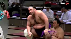 ტოჩინოშინის მესამე გამარჯვება ივლისის ბაშოზე (ვიდეო)