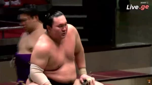 ჰაკუჰოს უმარტივესი გამარჯვება ონოშოსთან (ვიდეო)