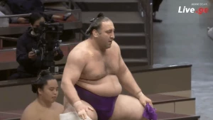 ტოჩინოშინის მესამე გამარჯვება ჰაცუ ბაშოზე (ვიდეო)