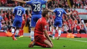 ზუსტად 7 წლის წინ: მომენტი, როცა სტივენ ჯერარდს და ლივერპულს ფეხი დაუცდათ (ვიდეო)