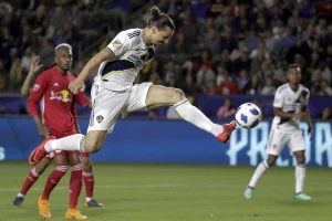 საუკეთესო აკრობატული გოლები ფეხბურთის ისტორიაში (ვიდეო)