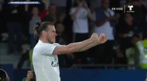 ბეილის ჰეთ-თრიკი კაშიმას კარში (ვიდეო)