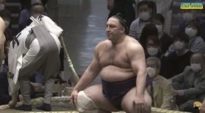 ტოჩინოშინმა ნაცუ ბაშო მარცხით დაიწყო