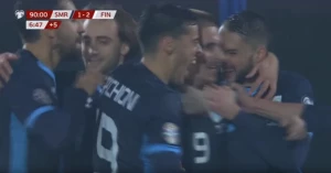 სან მარინოს ნაკრების ფეხბურთელებმა ფინეთის კარში გატანილი გოლი ემოციურად აღნიშნეს