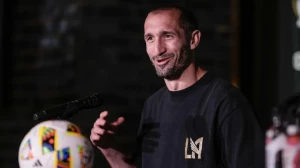 ჯორჯო კიელინი ლოს ანჯელესის სამწვრთნელო შტაბში იმუშავებს