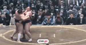 ტოჩინოშინის მეოთხე გამარჯვება ჰარუ ბაშოზე